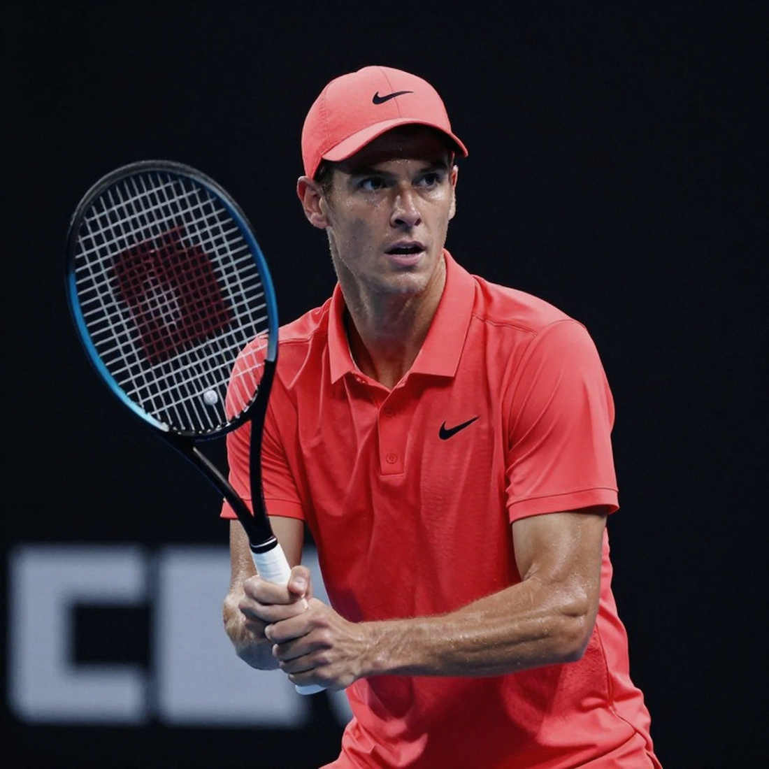 Wuhan Open mất Zheng Qinwen và Mirra Andreeva: Một chấn thương vai, một nước đi chiến lược